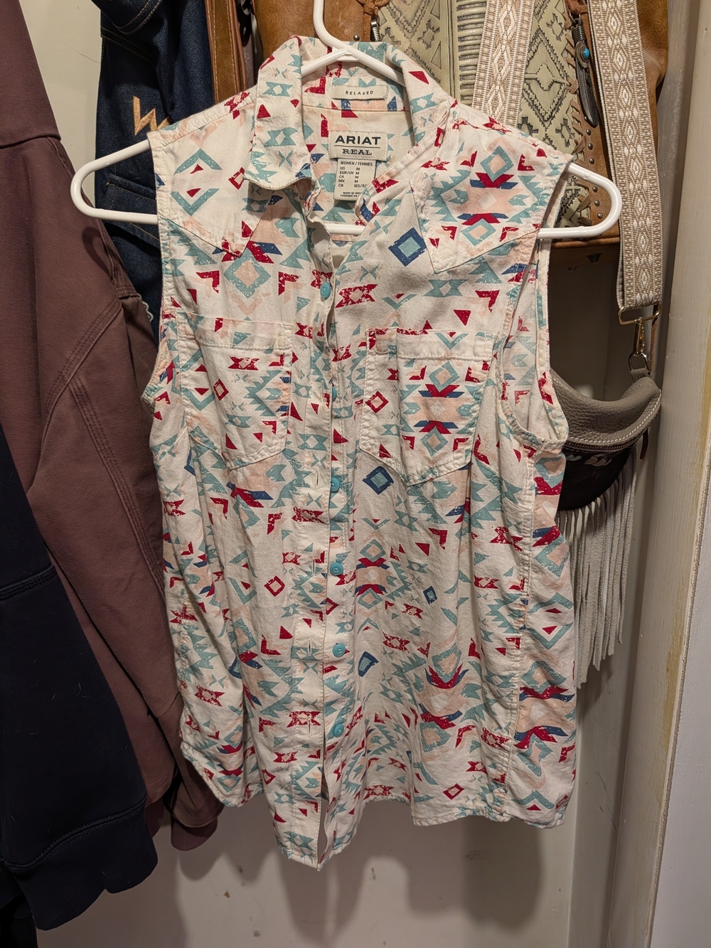Ariat Sleeveless Button-Down Shirt - White with Turquoise & Red Aztec Print